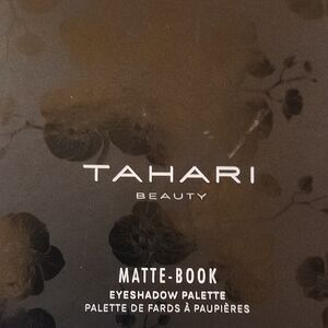 Tahari Matte-Book Eyeshadow Palette
